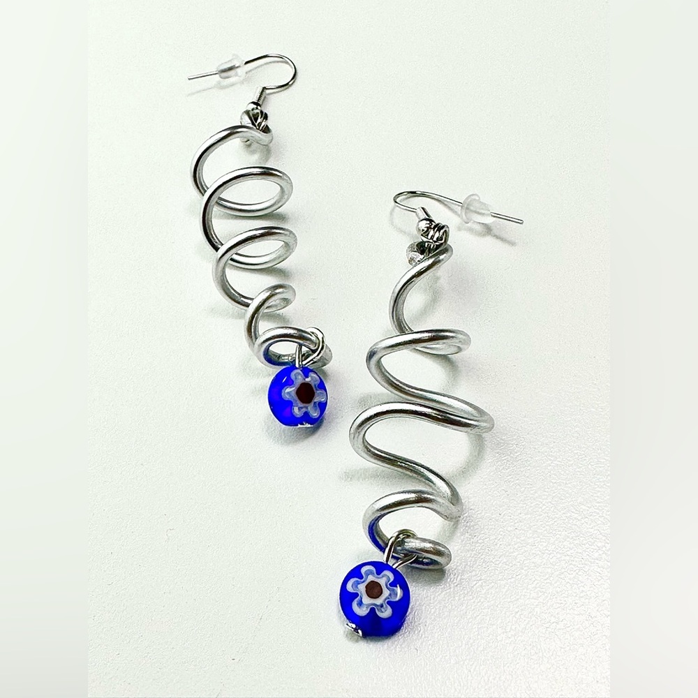 Swirl earrings